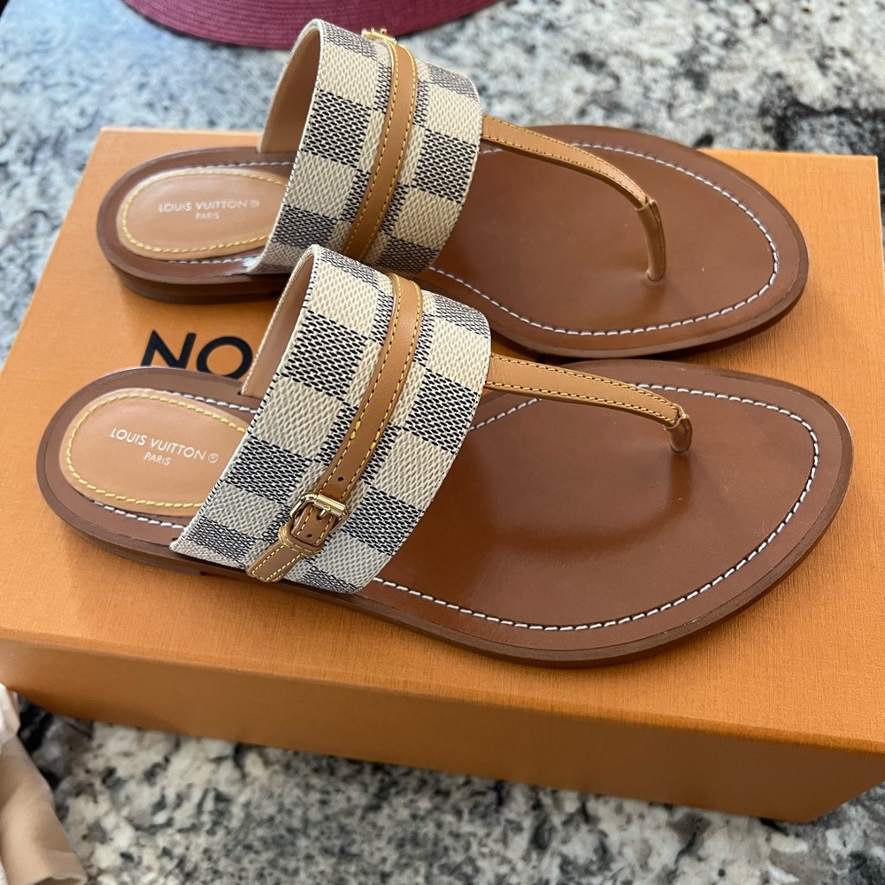 Louis Vuitton Palma Thong sandal